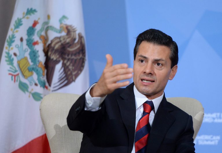 Trump hará visita relámpago al Presidente de México Enrique Peña Nieto