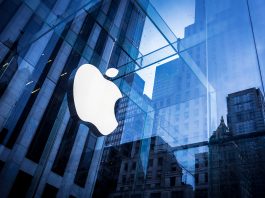 Apple enfrenta demanda por presunto uso de libros con derechos de autor en el entrenamiento de su IA