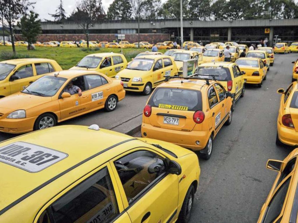 Aumentarán Tarifas De Servicio De Taxis En Bogotá 360 Radio 4057