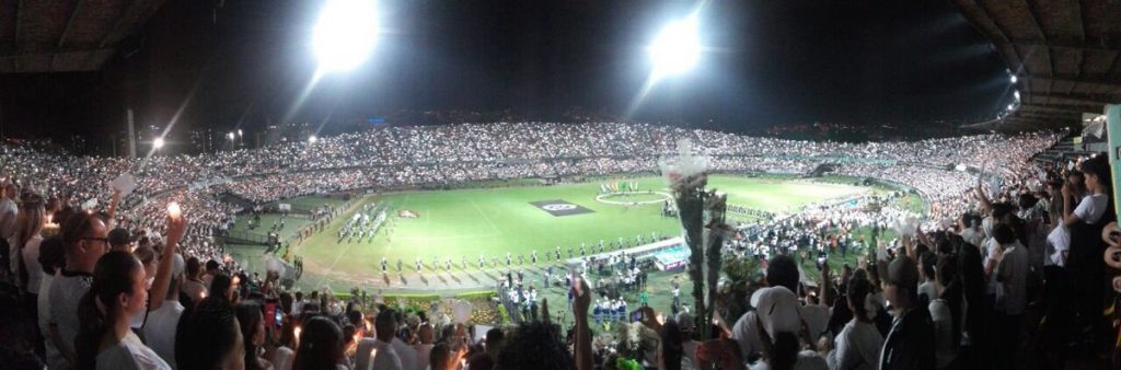 Homenaje-Chapecoense-Atanasio Girardot