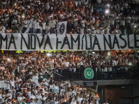 Homenaje-Chapecoense-Atanasio Girardot