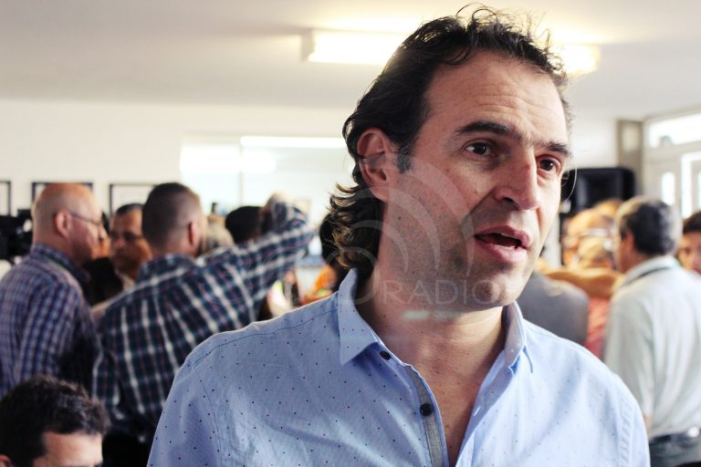 Federico Gutiérrez niega que esté apoyando la campaña de Santiago Gómez