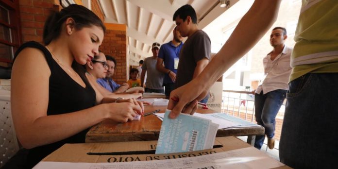 En el 2020 comienza la aplicación del voto electrónico en Colombia