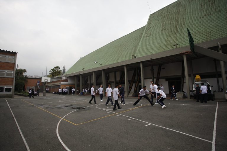 Personería de Medellín solicitó suspender clases por coronavirus