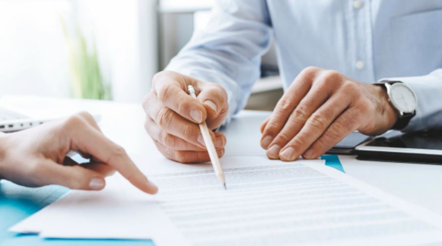 Contratos por prestación de servicios