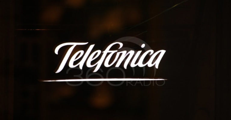 Barclays recomienda que Telefónica venda activos y recorte sus dividendos