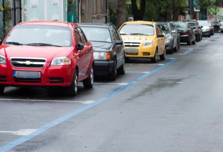 Bogotá administrará y cobrará por estacionar en la vía pública