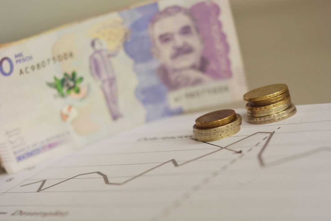 Ingresos de bancos en febrero 2023