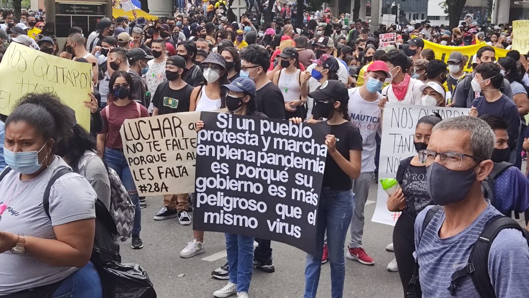 Técnicas de combate en las protestas sociales
