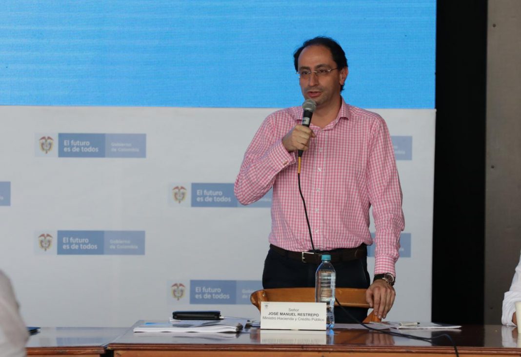 Ahora las empresas pagan menos impuestos que en el 2018: MinHacienda en 360