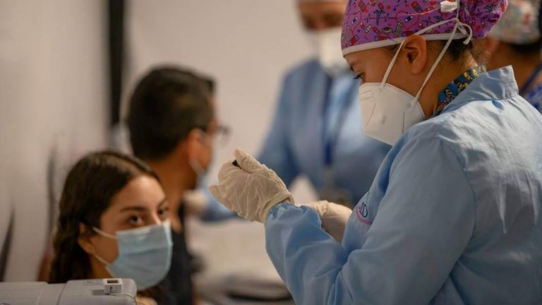 Colombia ya alcanzó 70 millones de dosis aplicadas de vacunas contra el COVID-19