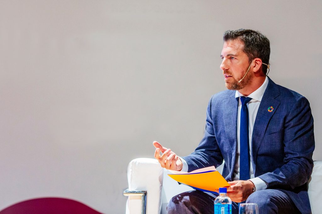Telecomunicaciones: la llave de encendido de la economía digital latinoamericana 2 1. Por Lucas Gallitto Director para America Latina GSMA. Analisis 4