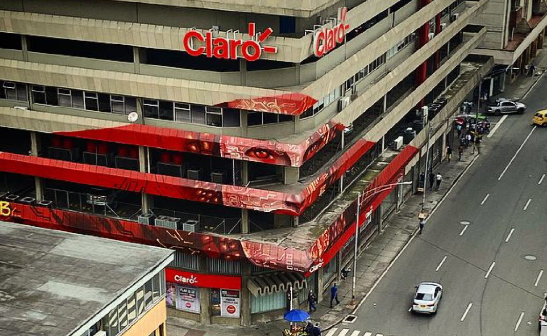 Claro inauguró un grafiti para los jóvenes en Medellín