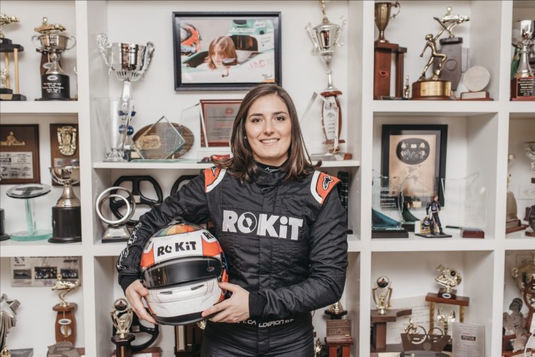 Tatiana Calderón, primera mujer colombiana en la IndyCar: correrá para AJ Foyt Racing