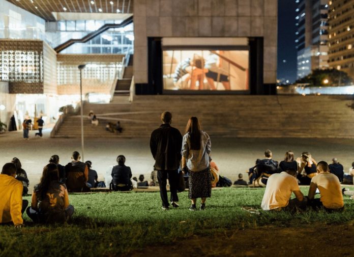 ¡La espera terminó! Después de 2 años regresan las Noches Extendidas al Museo de Arte Moderno de Medellín