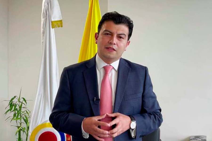 Luis Carlos Pineda Contralor Delegado