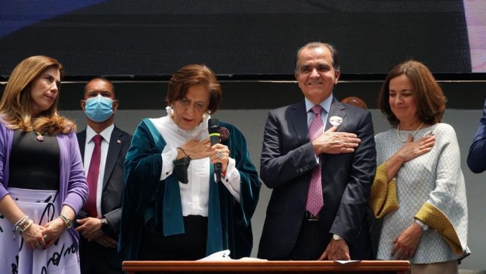 Óscar Iván Zuluaga oficializó su candidatura a la presidencia