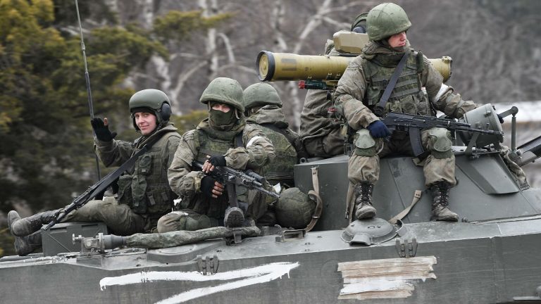 Rusia decidió reducir su actividad militar en el norte de Ucrania