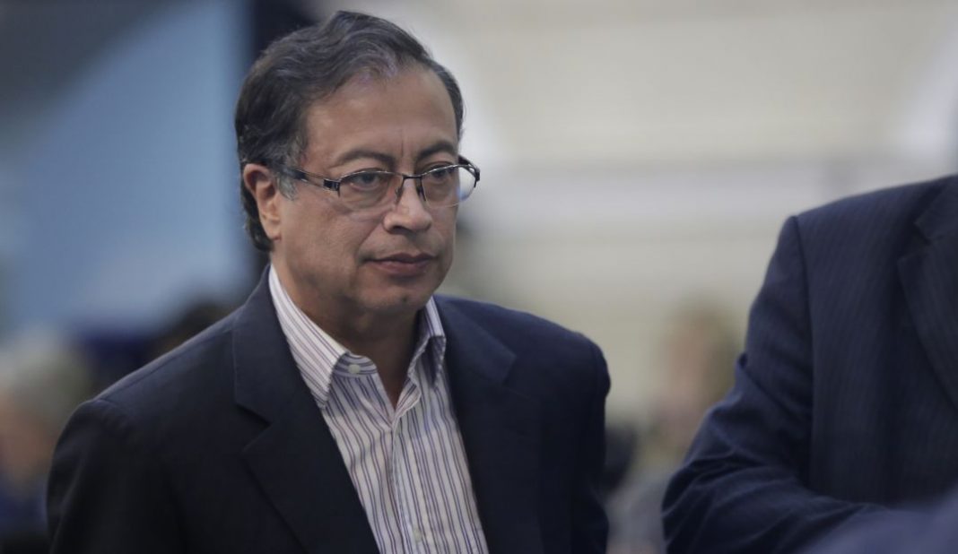 Gustavo Petro solicita reconteo de votos por presuntas irregularidades