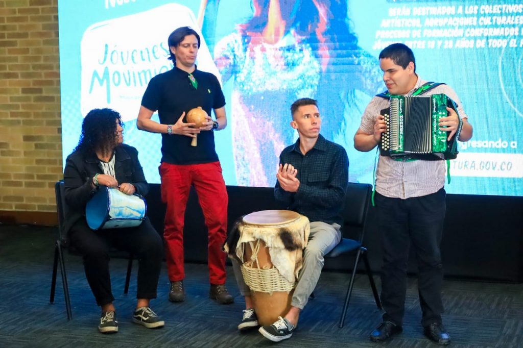 Regresa Jóvenes en Movimiento: programa para apoyar a jóvenes, artistas y gestores culturales del país 1 WhatsApp Image 2022 04 19 at 11.56.02 AM