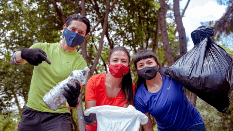 ¿Hacer deporte mientras se cuida el medio ambiente? Así trabaja Plogging Colombia