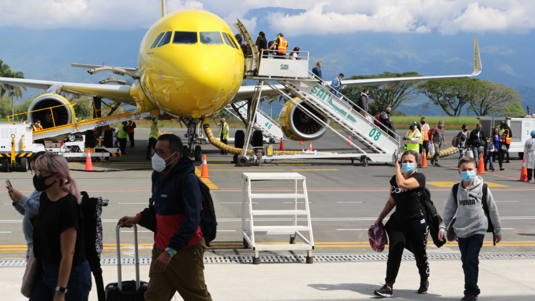 Transporte aéreo en Colombia