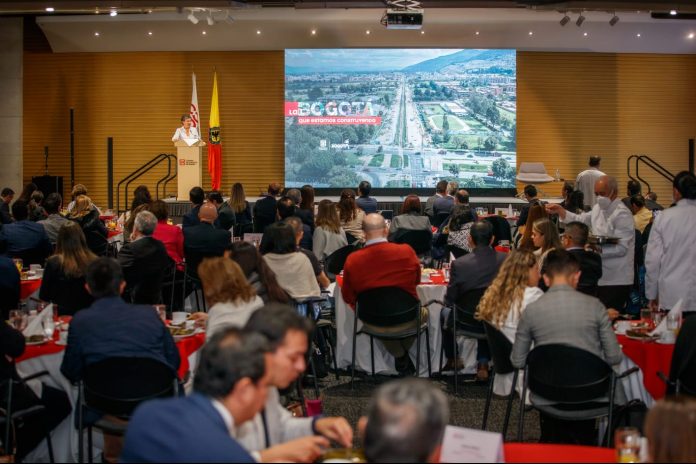 Claudia López agradece a empresarios por sus esfuerzos en medio de la pandemia Claudia López agradece a empresarios por sus esfuerzos en medio de la pandemia