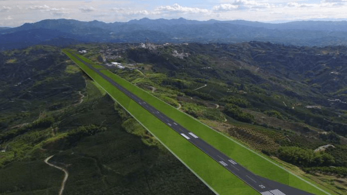 Alcaldes de Caldas sobre Aeropuerto del Café