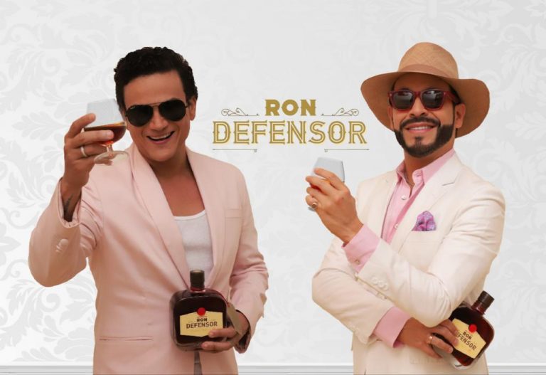 Silvestre Dangond y Abelardo De La Espriella presentan Ron Defensor