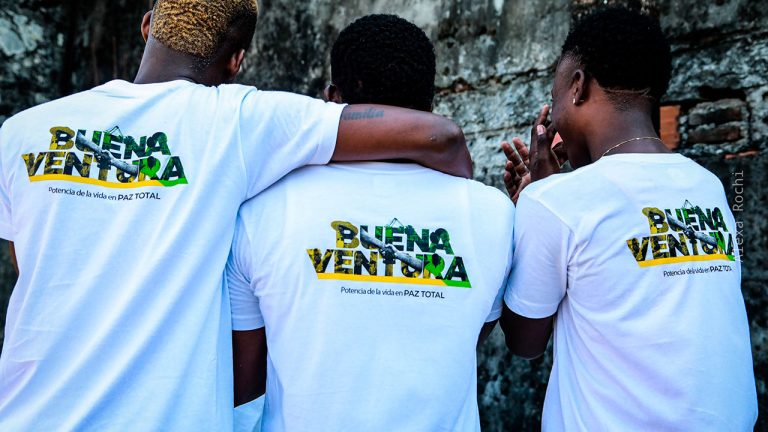 Laboratorio de paz entre bandas criminales de Buenaventura se convierte en modelo para el país: reducción del 97% en homicidios