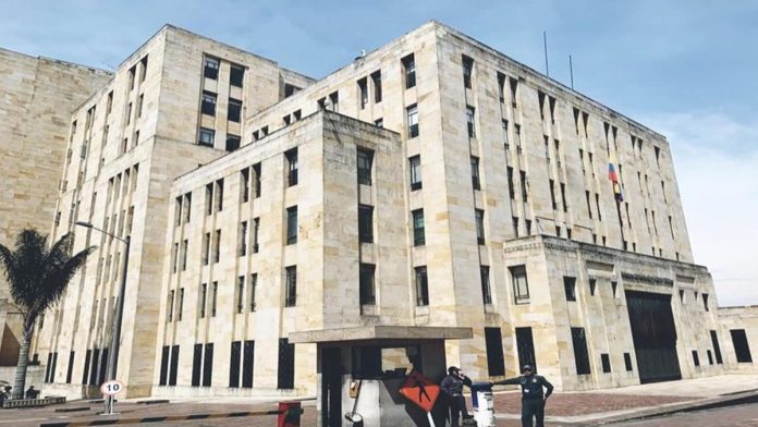 La subasta de $900.000 millones del Minhacienda de TES COP