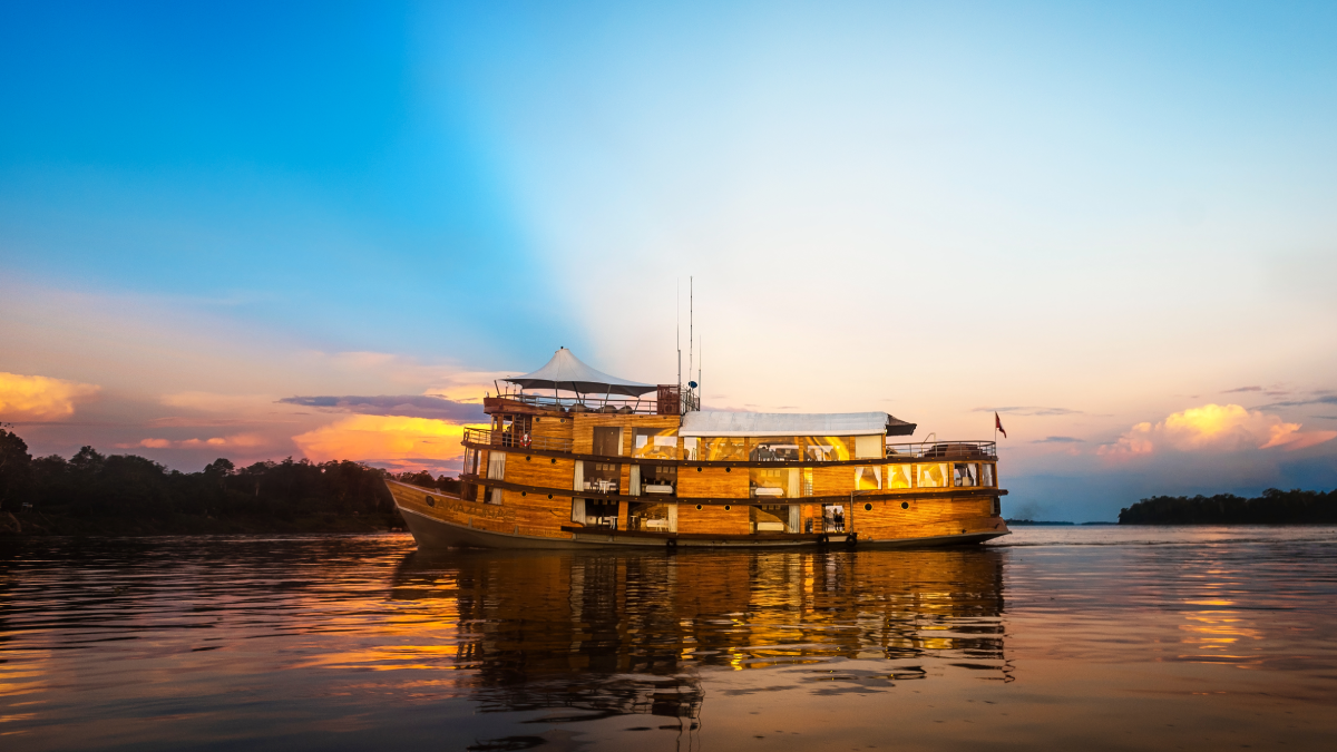 Crucero en el Amazonas - Perú