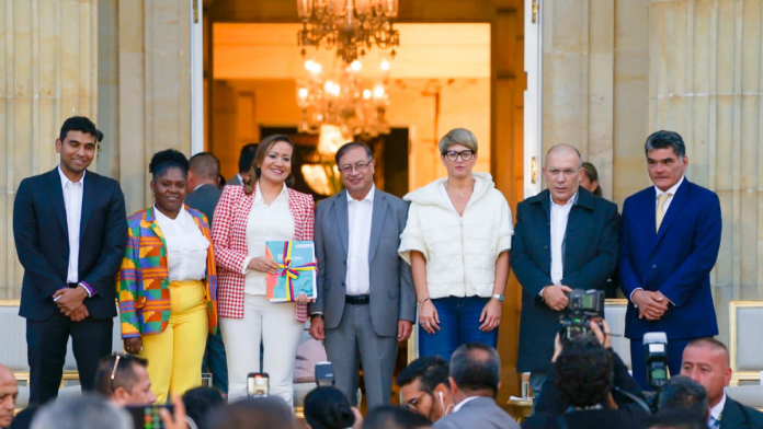 Reforma a la salud - Editorial