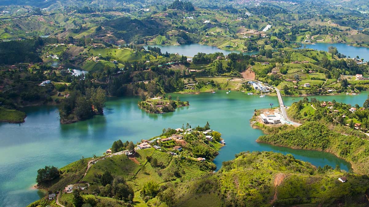 La devaluación del peso y el beneficio que tiene en el turismo Colombiano