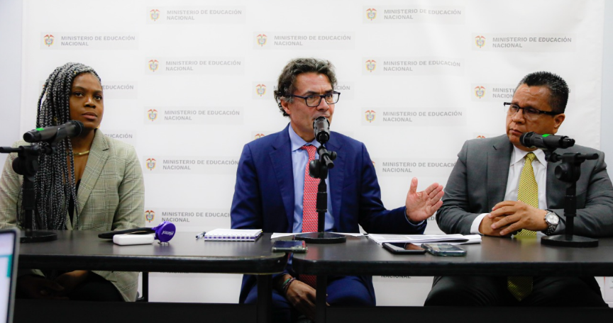 “Las universidades deben ser lugares de paz, no campos de guerra”: Ministro de educación Alejandro Gaviria 2 image 9