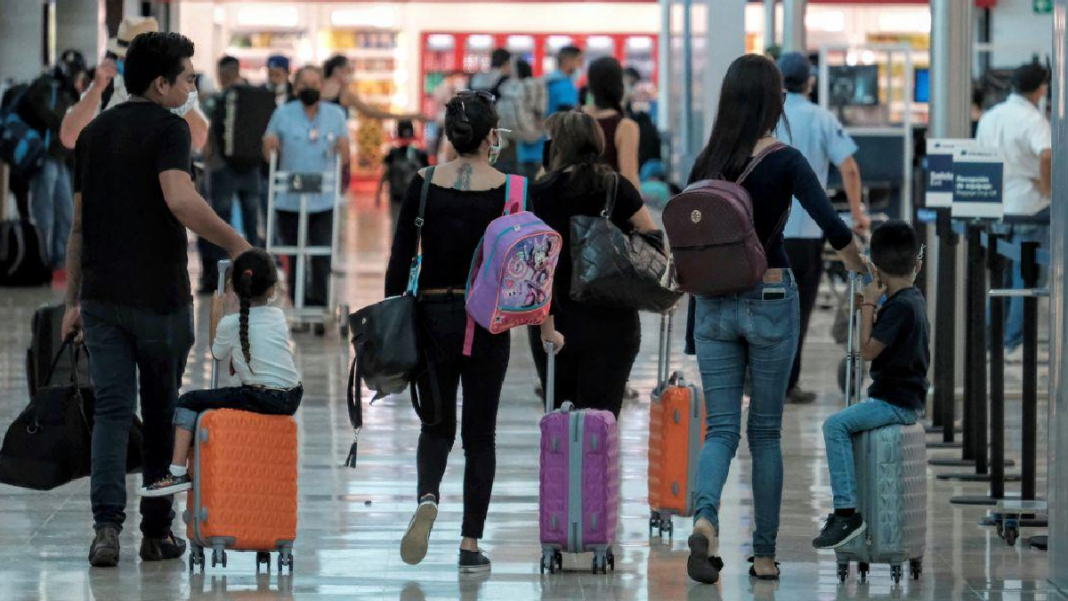 Colombianos que viajan al exterior