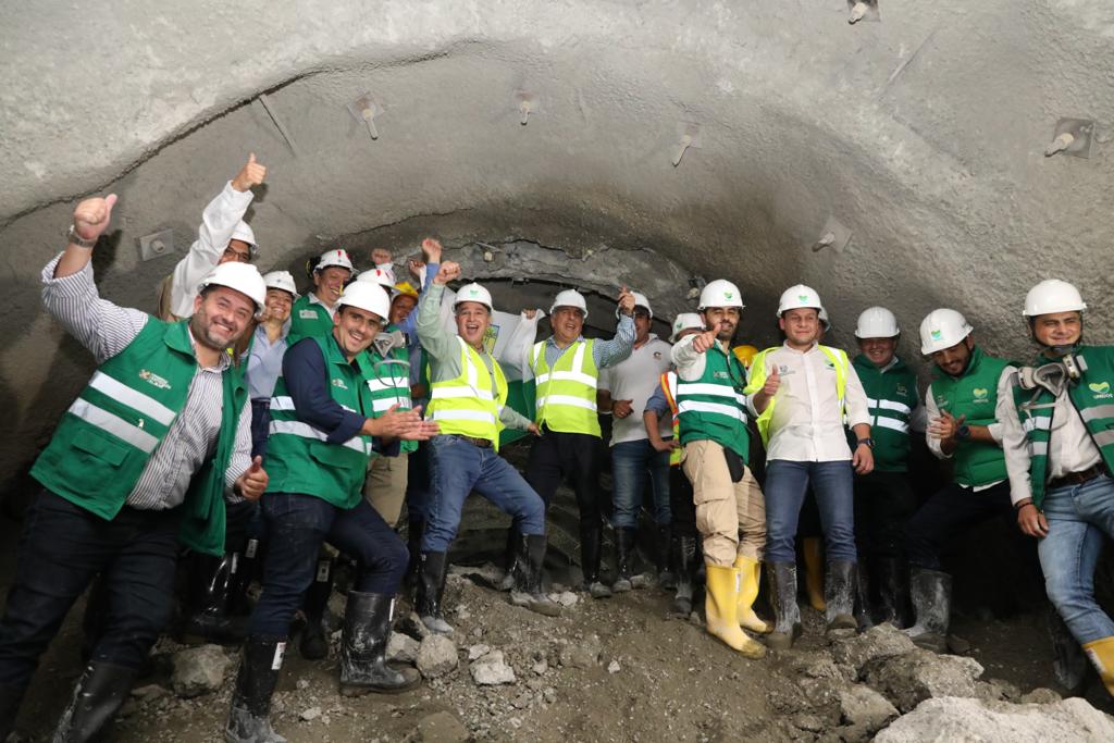 Hito en la construcción Antioqueña: el Túnel Guillermo Gaviria Echeverri alcanzó el cale de la galería de rescate 4 WhatsApp Image 2023 03 03 at 12.32.03 PM 1