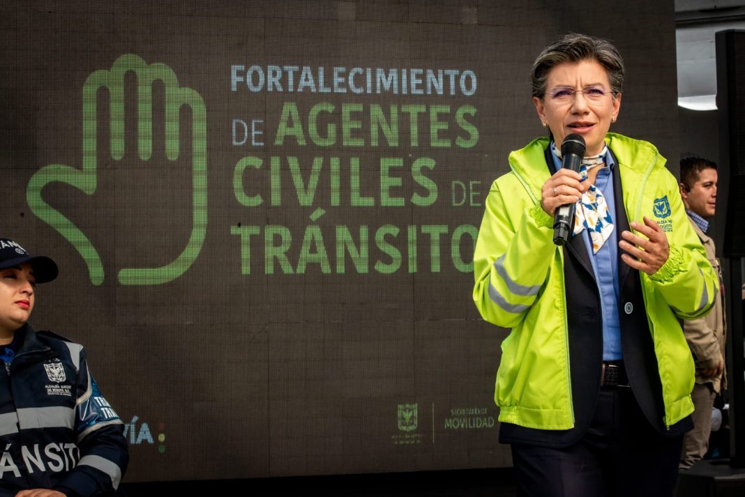 Alcaldía de Bogotá refuerza la ciudad con más de 100 Agentes Civiles de Tránsito y 8 patrullas