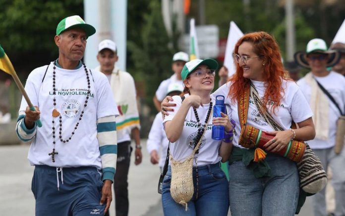 Gran movilización por la VIDA: Sí… hay un camino, la NOVIOLENCIA