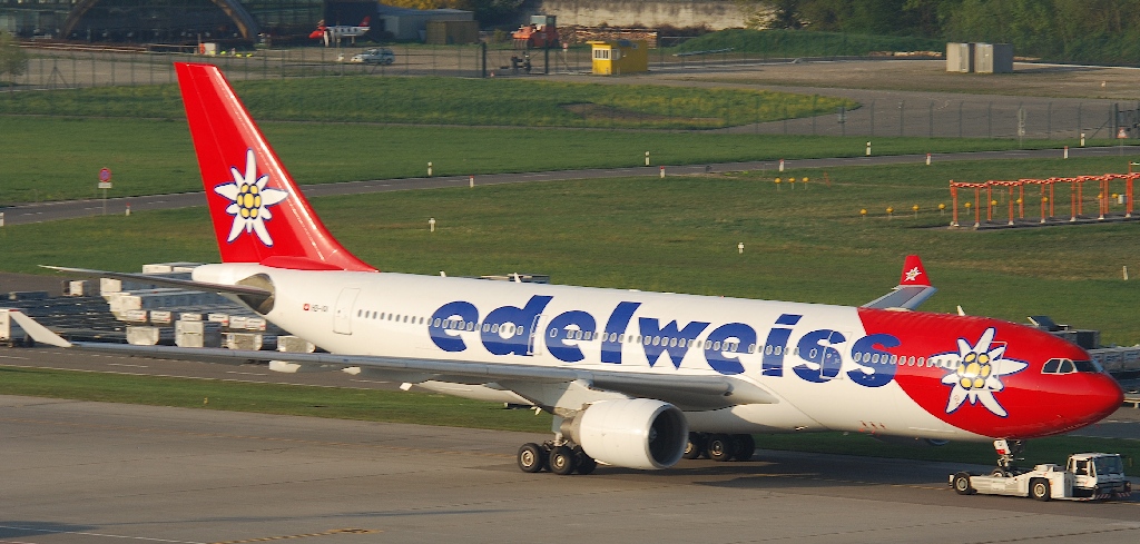 Aerolínea Edelweiss ofrecerá vuelos directos entre Suiza y Colombia