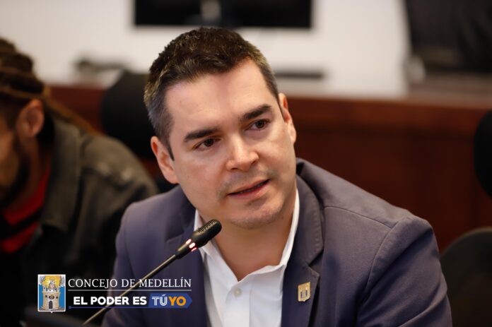 Jaime Cuartas, Concejal de Medellín: 