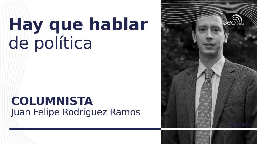 Hay que hablar de política