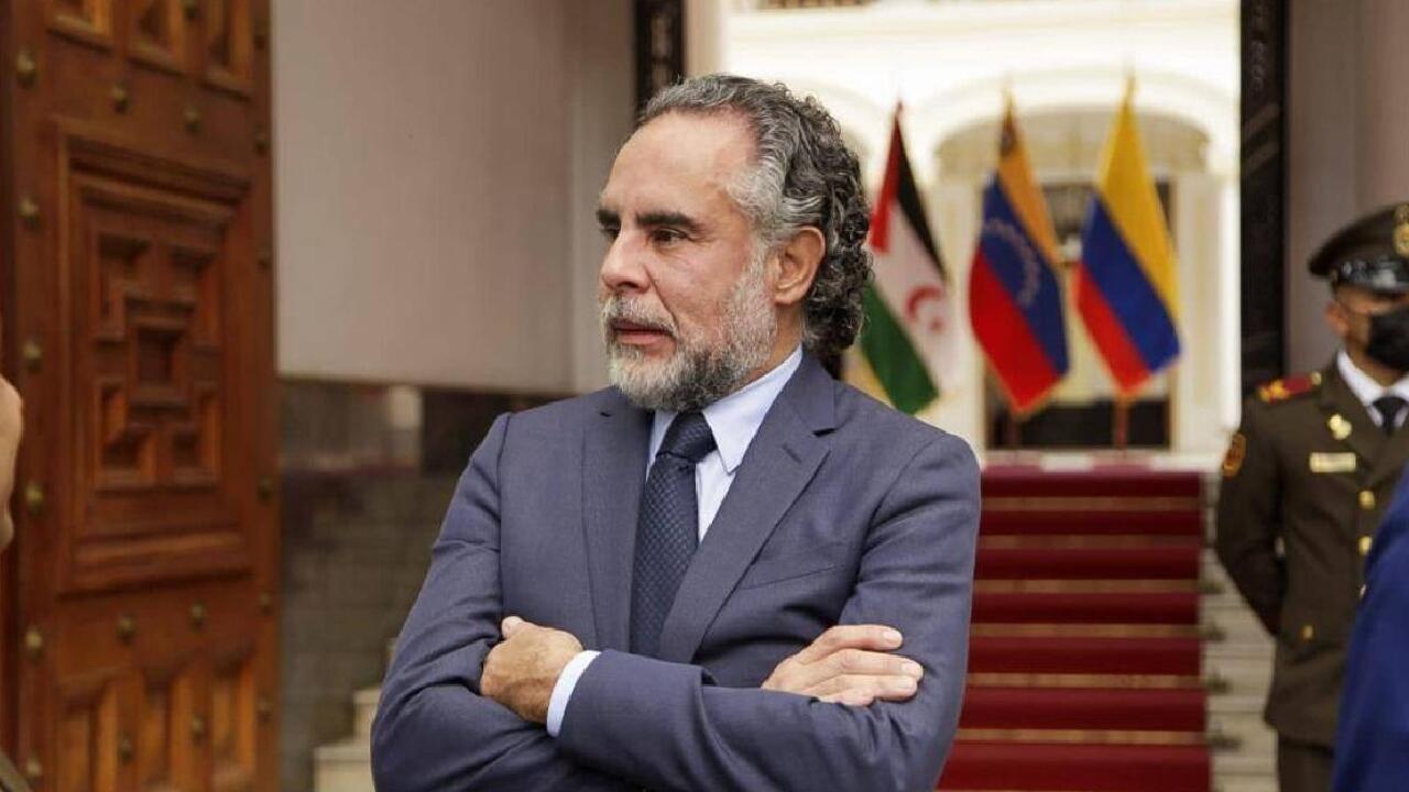 Armando Benedetti. exemabajador de Colombia en Venezuela. FOTO TOMADA DE: @AABENEDETTI