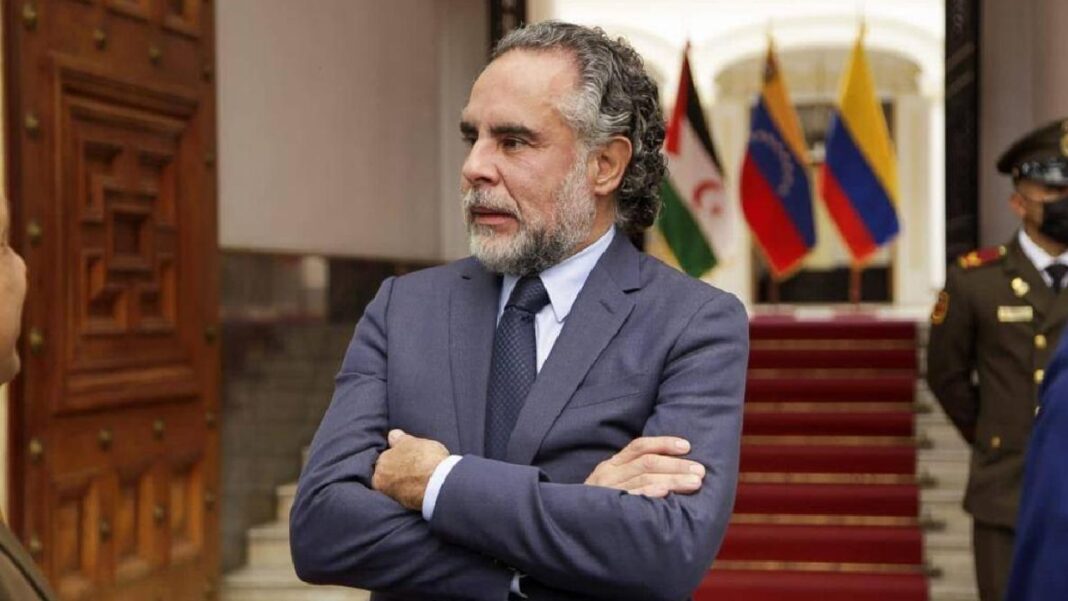 ¿Por qué Benedetti seguirá siendo embajador de Venezuela hasta el 19 de julio?