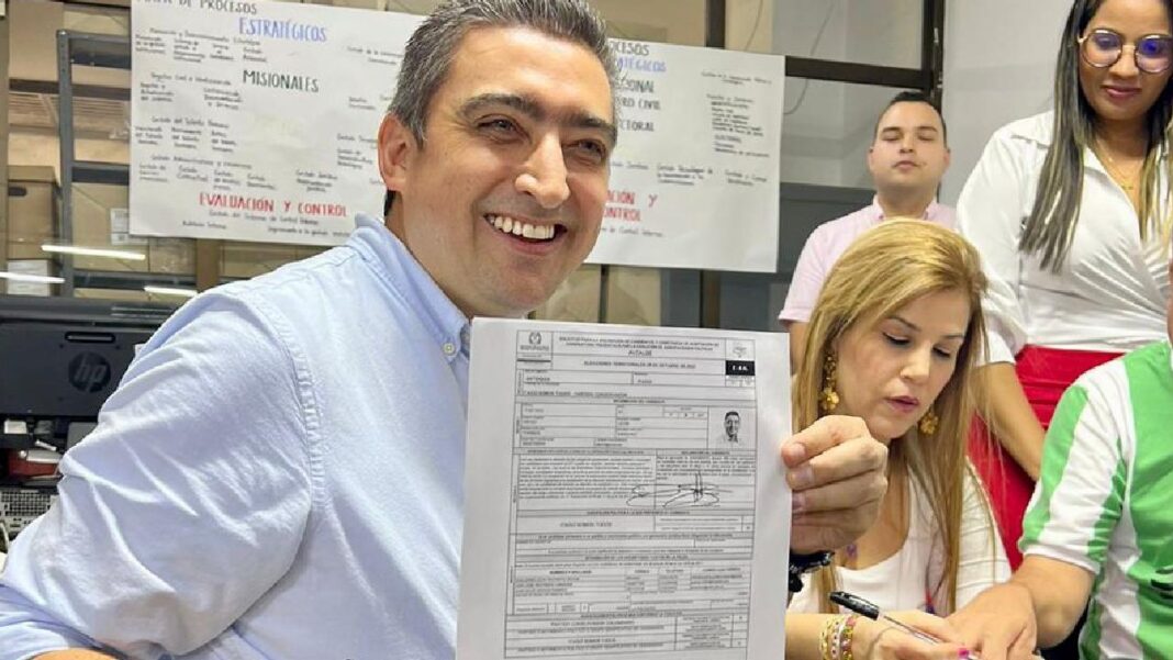 Diego Torres oficializó su candidatura y va por la Alcaldía de Itagüí
