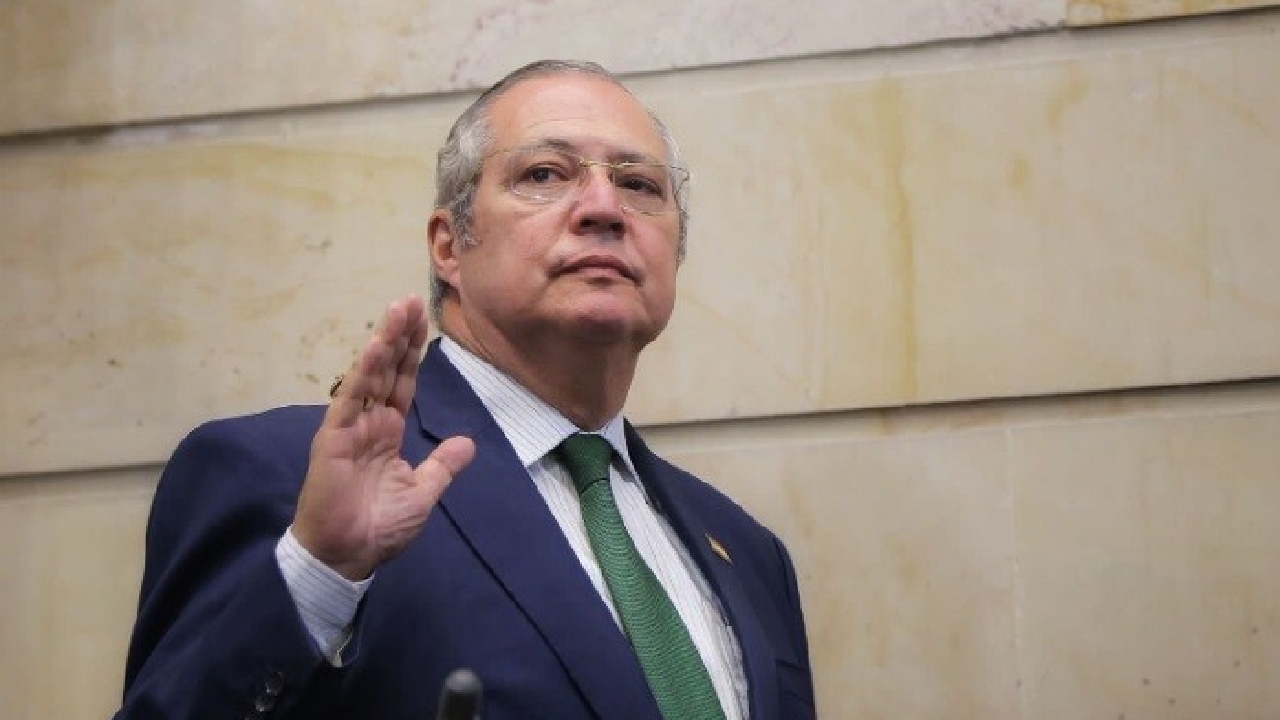 Iván Name es el nuevo presidente del Senado