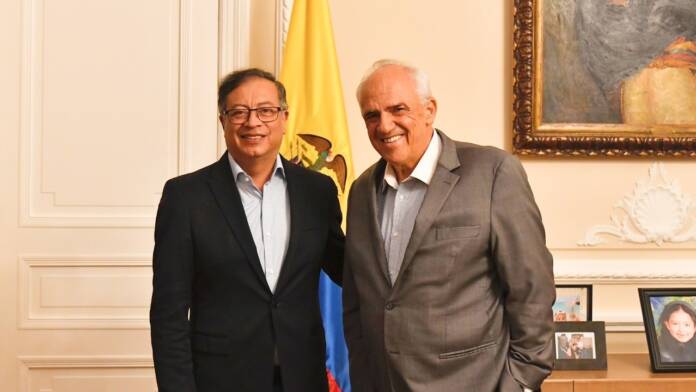 Ernesto Samper defiende a Gustavo Petro