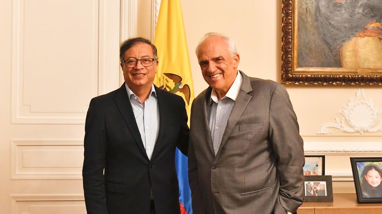 Ernesto Samper defiende a Gustavo Petro