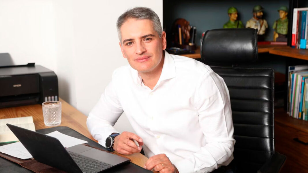 Andrés Julián Rendón gana encuesta interna para Gobernación de Antioquia