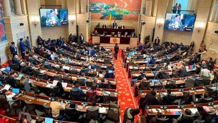 El presupuesto general de la Nación para el 2024, fue aprobado la semana pasada por un valor de $506 billones, hoy las Comisiones Económicas del Senado debaten su destinación.